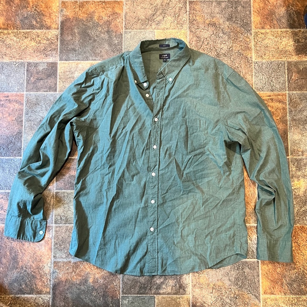 J Crew Factory Men’s green XL Slim Button up shirt, EUC!